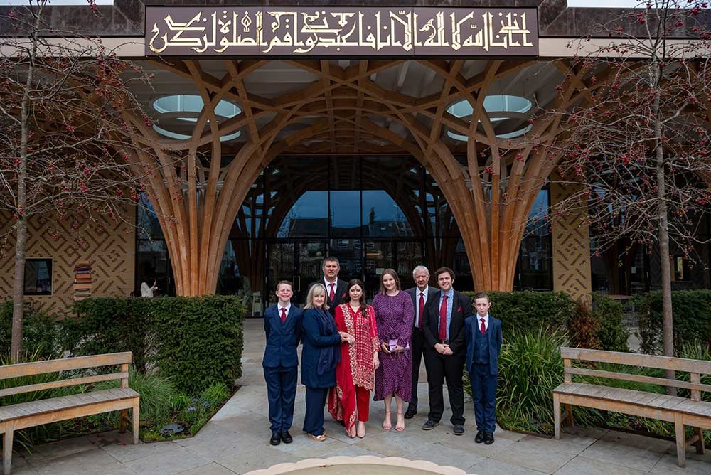 Cambridge nikah photography — mosque architecture and documentary moments (image 9)