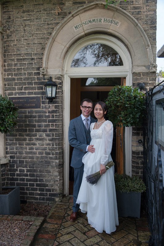 Relaxed wedding portrait in Cambridge with a timeless feel