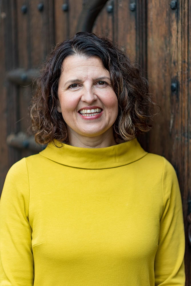 portrait photographer esther 1