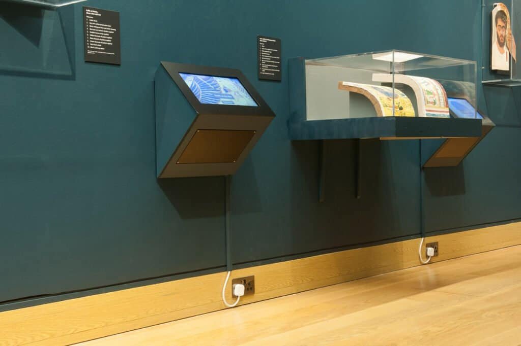 Commercial photography tufflex01